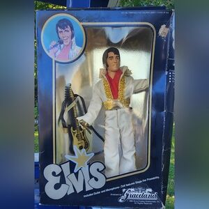 1984 ELVIS DOLL comes with Guitar, Microphone & Stage- Like Poseability